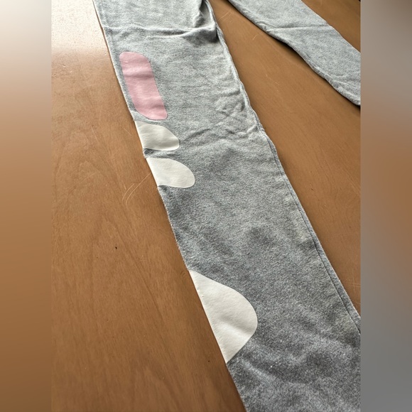 Pants Puma 🩶🤍🩷 - Picture 1 of 7